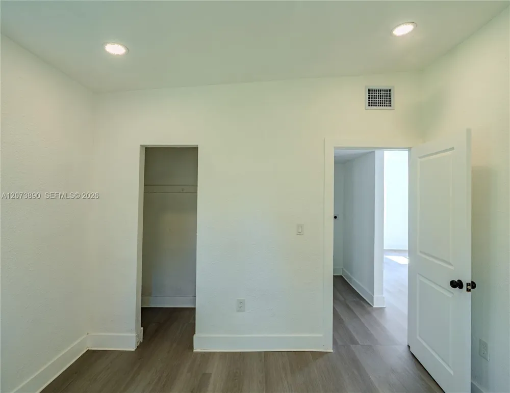 16400 NW 23rd Ct Miami Gardens, FL 33054