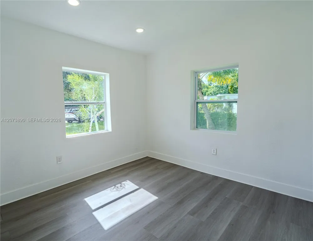 16400 NW 23rd Ct Miami Gardens, FL 33054