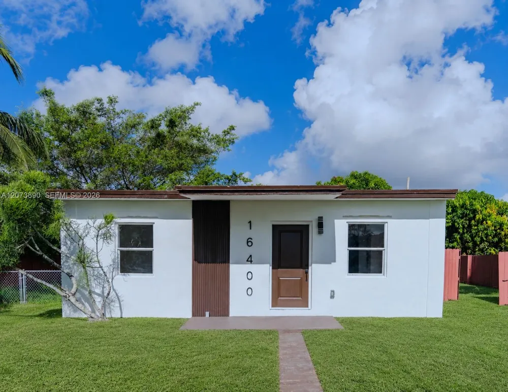 16400 NW 23rd Ct Miami Gardens, FL 33054