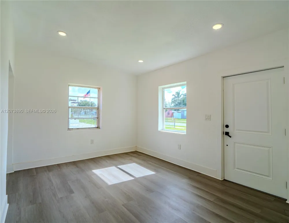 16400 NW 23rd Ct Miami Gardens, FL 33054