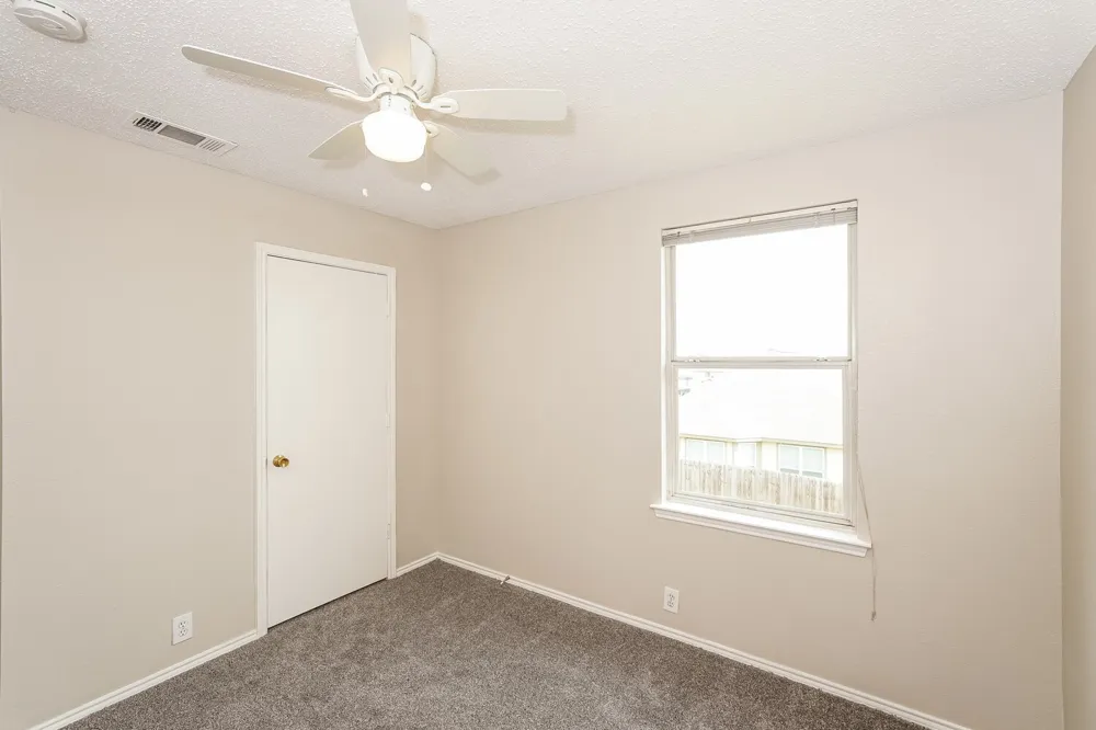 407 Harvard Drive Glenn Heights, TX 75154