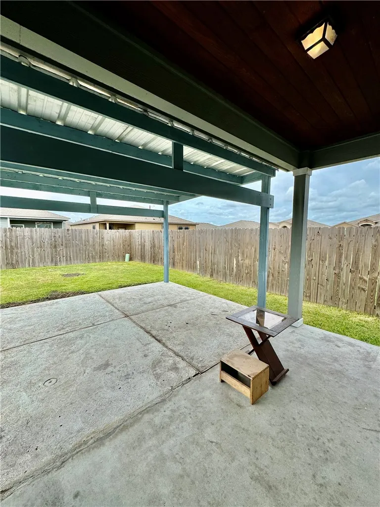7517 Sable Creek Drive Corpus Christi, TX 78414