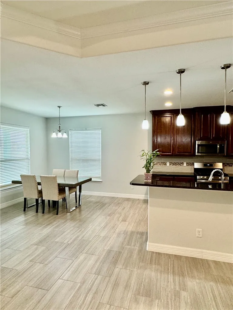 7517 Sable Creek Drive Corpus Christi, TX 78414