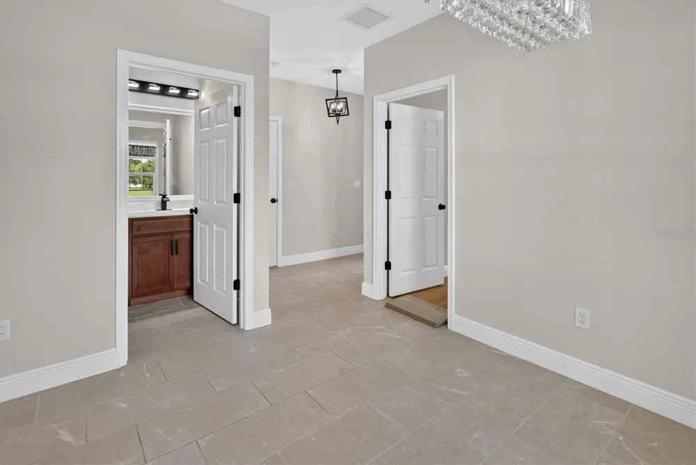 968 NE TRAILSIDE RUN Port St Lucie, FL 34983
