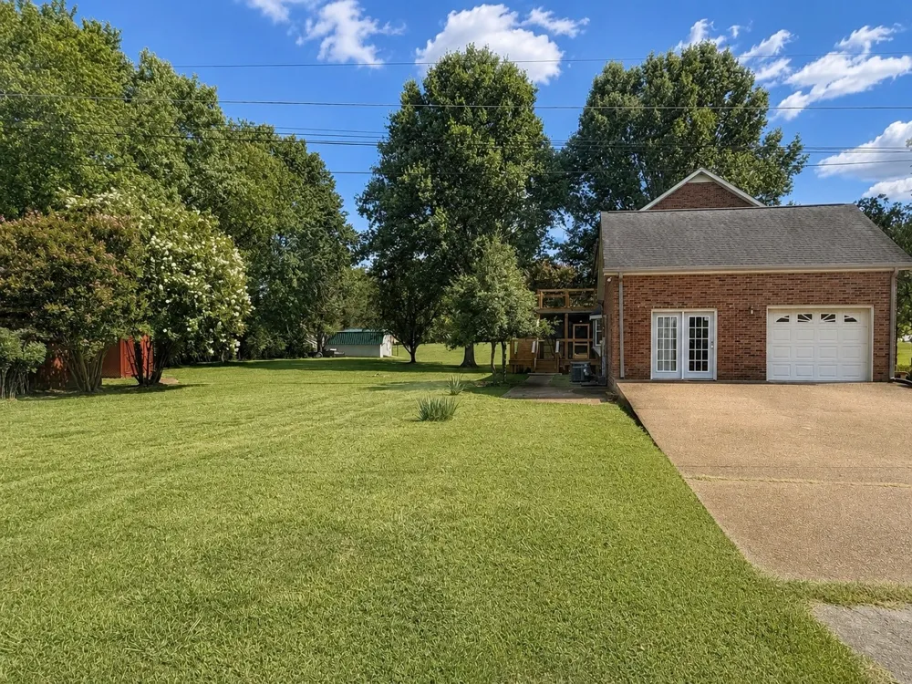 51 Morris Dr Carthage, TN 37030