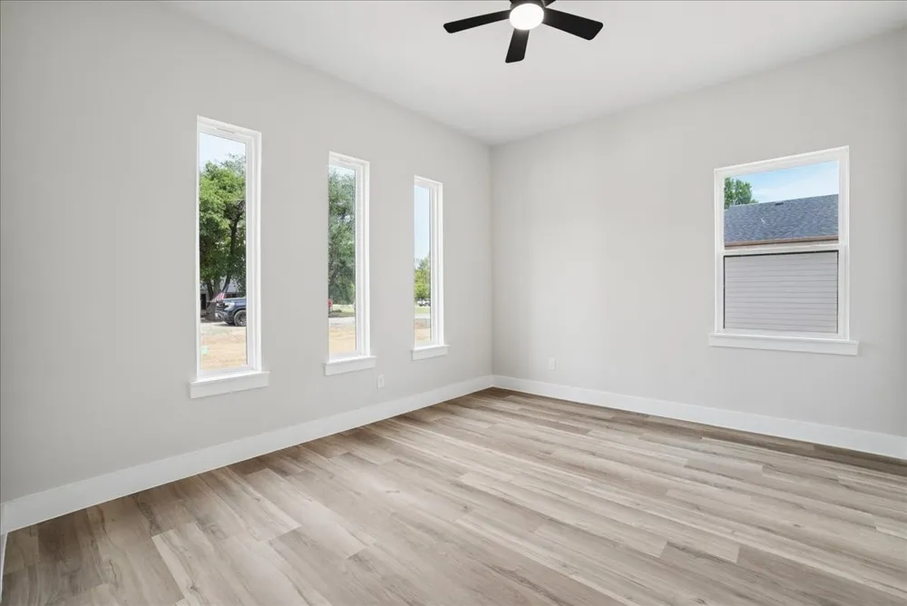106 W Dogwood Trail Fate, TX 75087