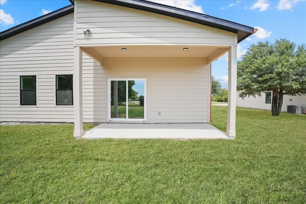106 W Dogwood Trail Fate, TX 75087