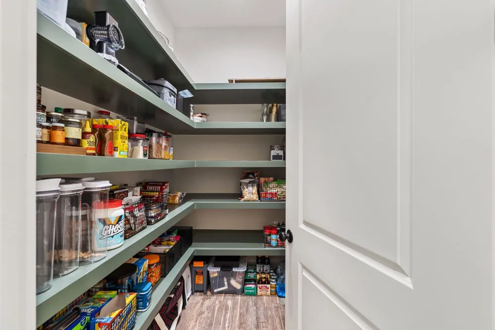 25034 Tarlton Court Tomball, TX 77375