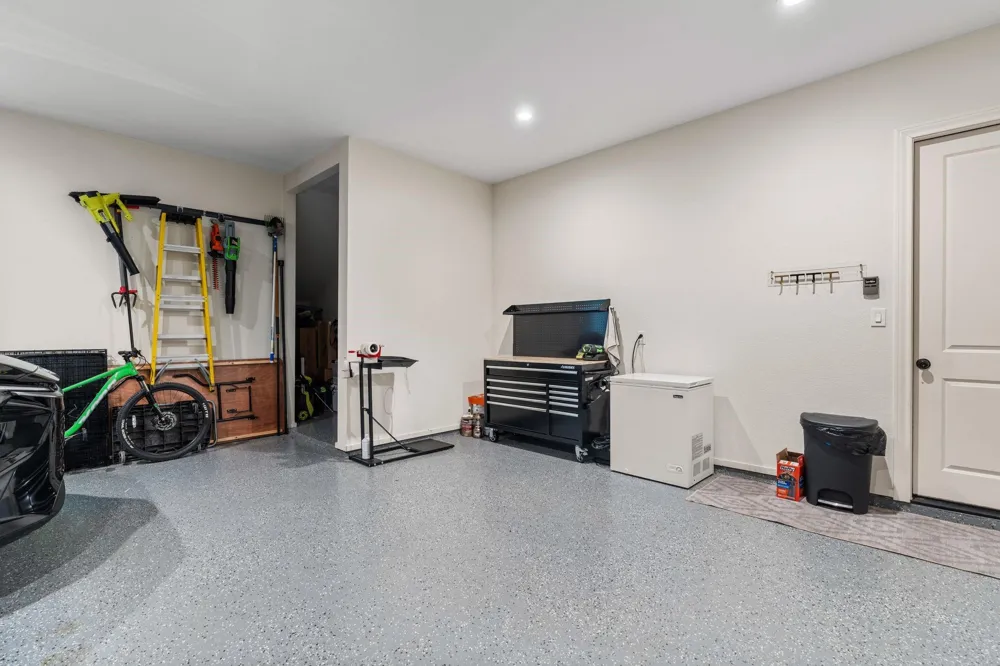 25034 Tarlton Court Tomball, TX 77375