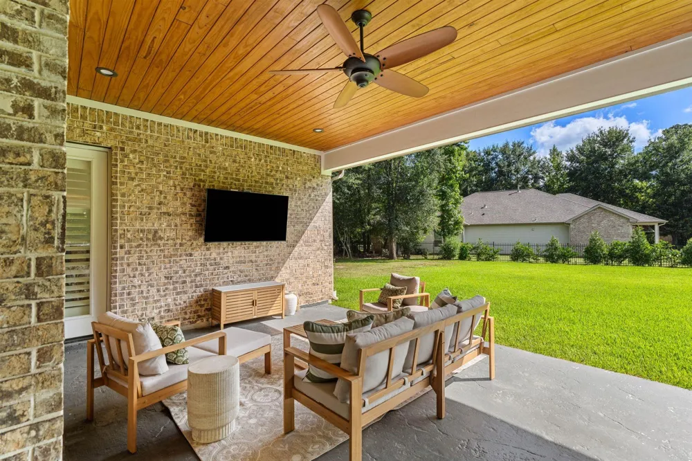 25034 Tarlton Court Tomball, TX 77375