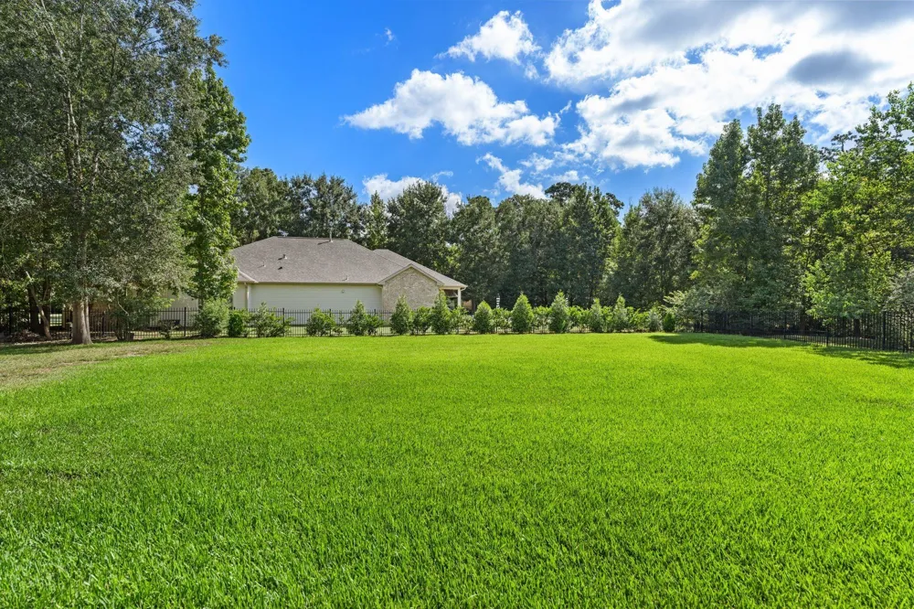 25034 Tarlton Court Tomball, TX 77375