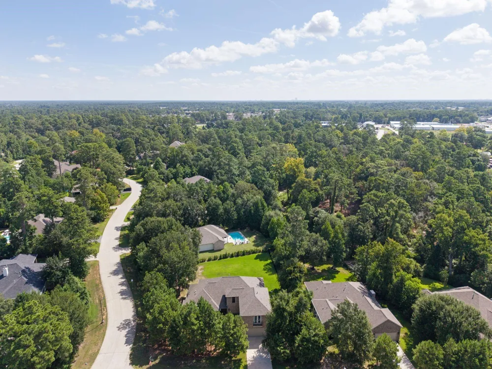 25034 Tarlton Court Tomball, TX 77375