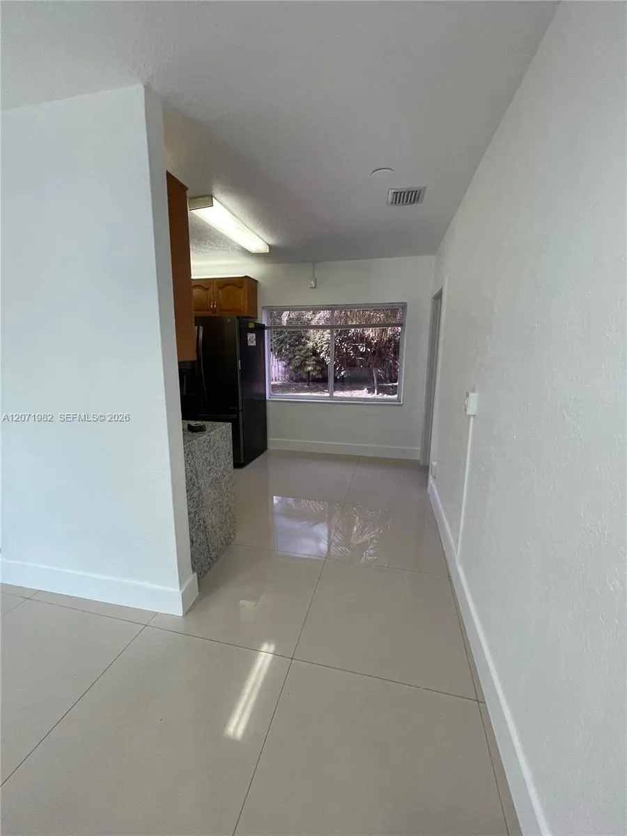 15760 NE 18th Ct North Miami Beach, FL 33162