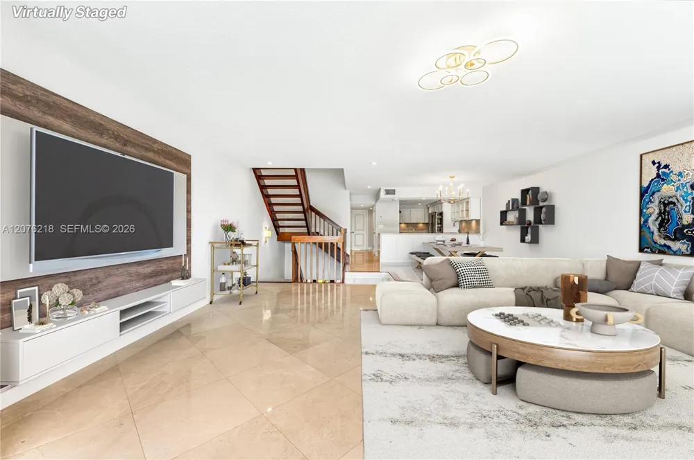 5990 Paradise Point Dr #5990 Palmetto Bay, FL 33157