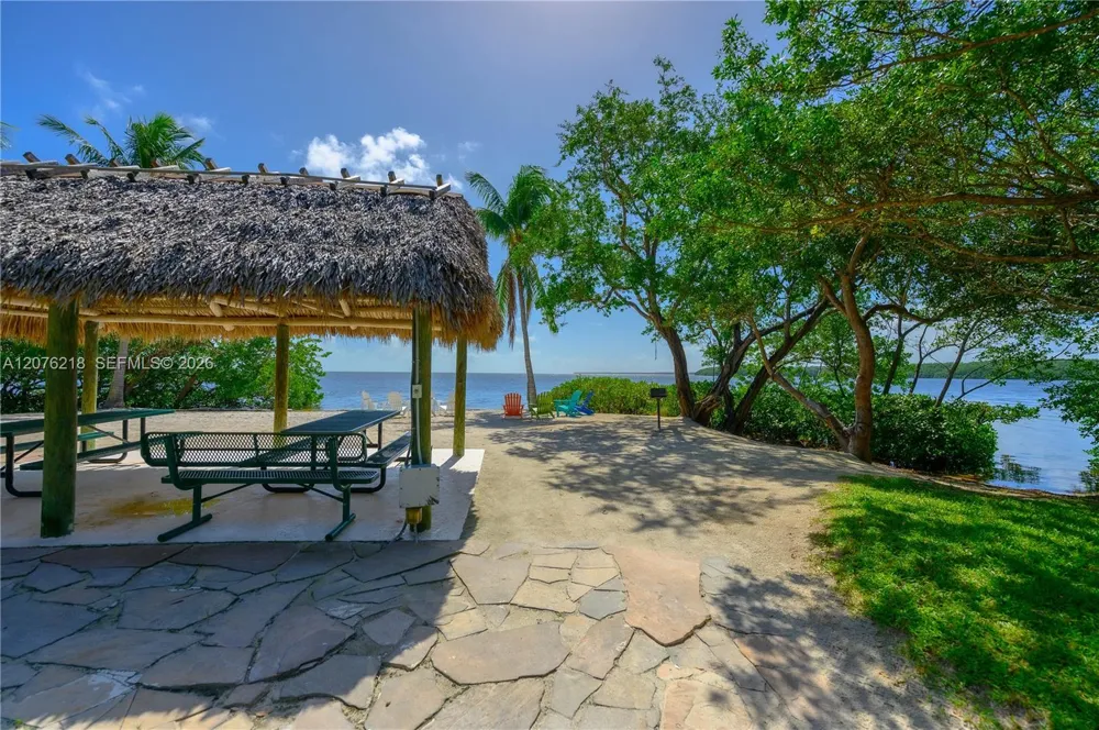 5990 Paradise Point Dr #5990 Palmetto Bay, FL 33157