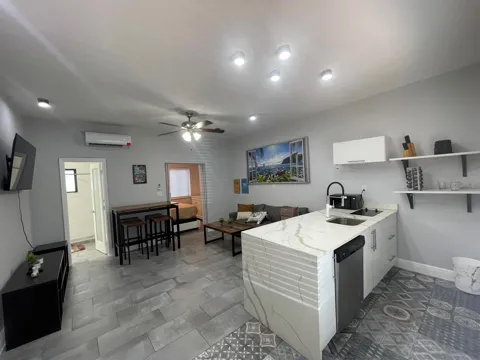 824 NE 4th Street #3