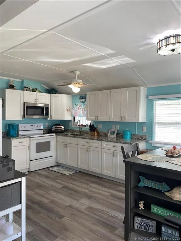664 Nettles Boulevard Jensen Beach, FL 34957