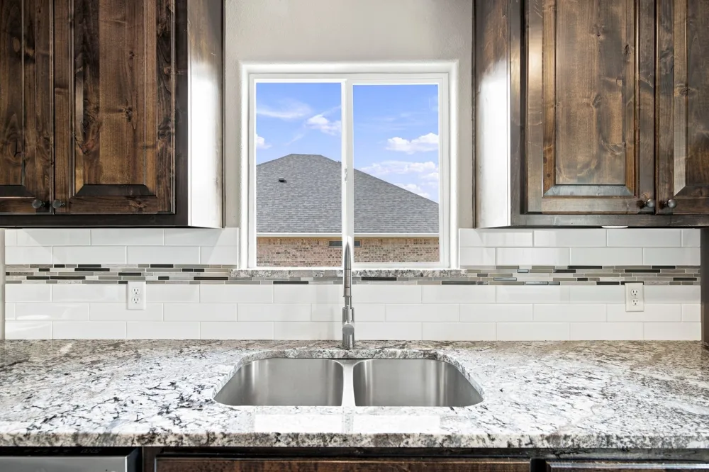 5101 Santa Fe Street Granbury, TX 76048