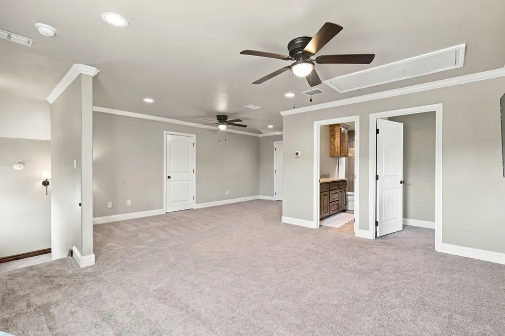 5101 Santa Fe Street Granbury, TX 76048