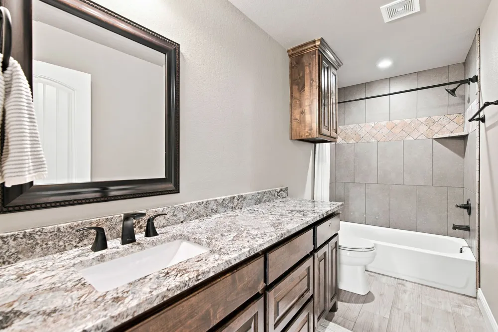 5101 Santa Fe Street Granbury, TX 76048