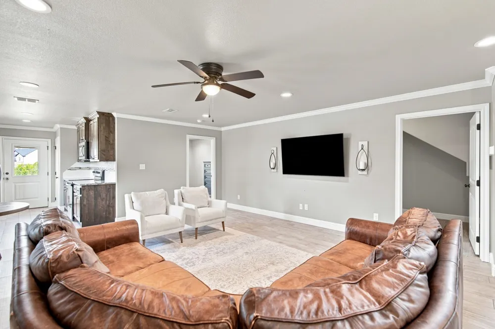 5101 Santa Fe Street Granbury, TX 76048