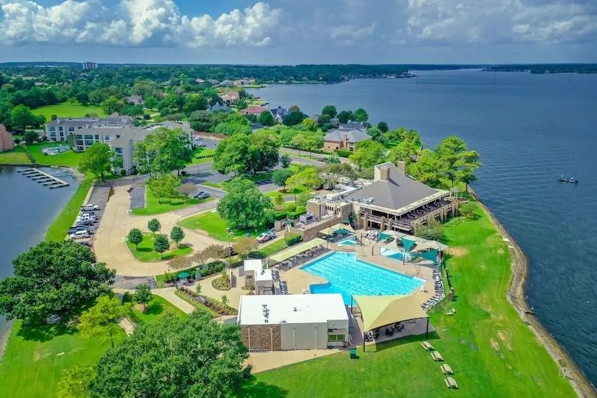3107 Canterbury Lane Montgomery, TX 77356