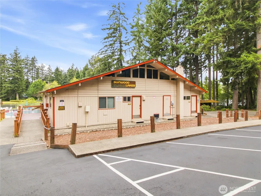 7836 Tanwax Drive SE Olympia, WA 98513