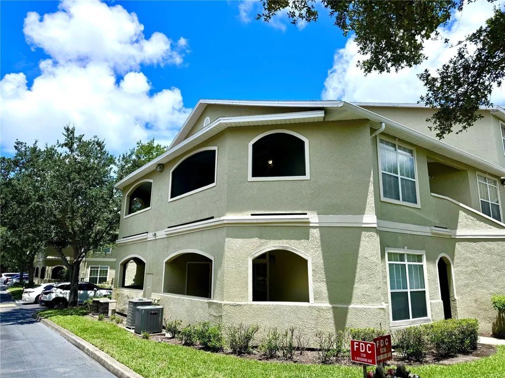 1238 S MISSOURI AVENUE #102 Clearwater, FL 33756