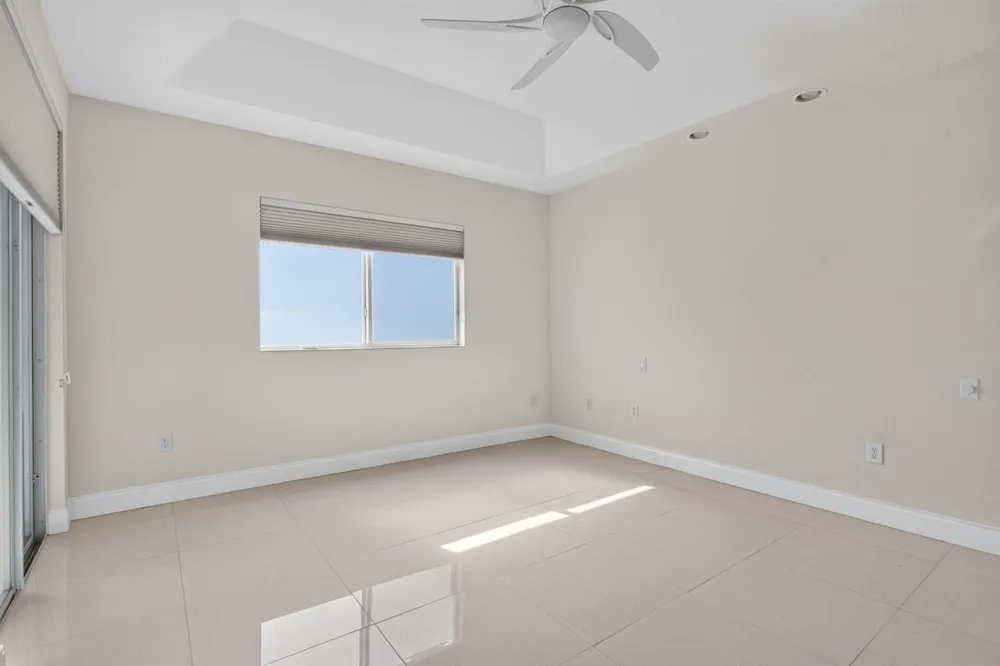 7940 Exeter Circle E #201 Tamarac, FL 33321