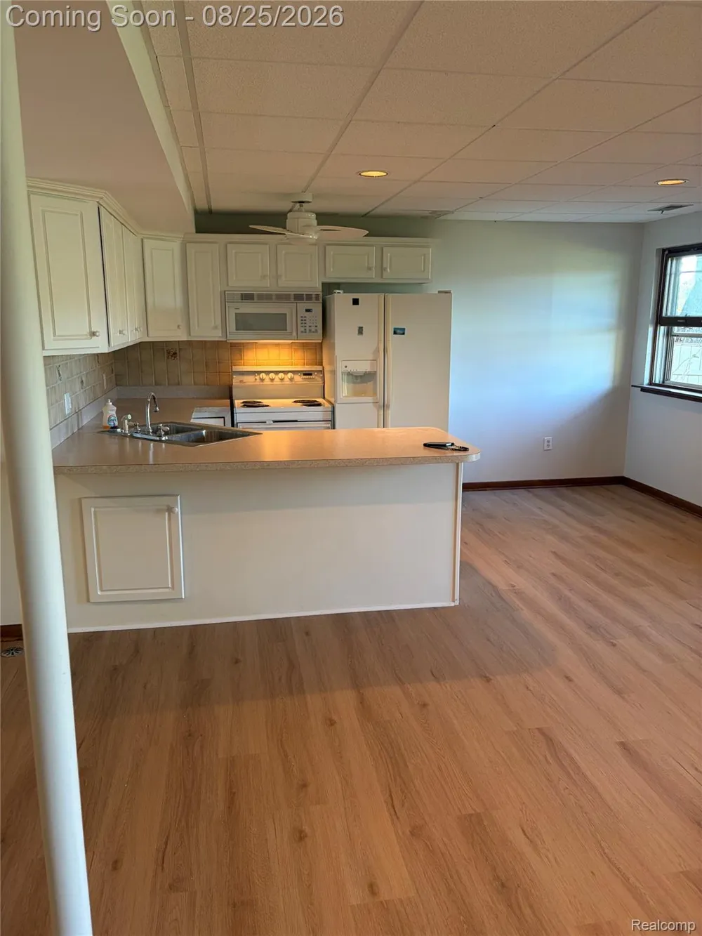 152 Overlake Lake Orion Village, MI 48362