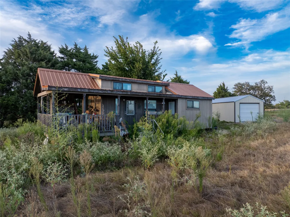 238 County Road 337 Rosebud, TX 76570