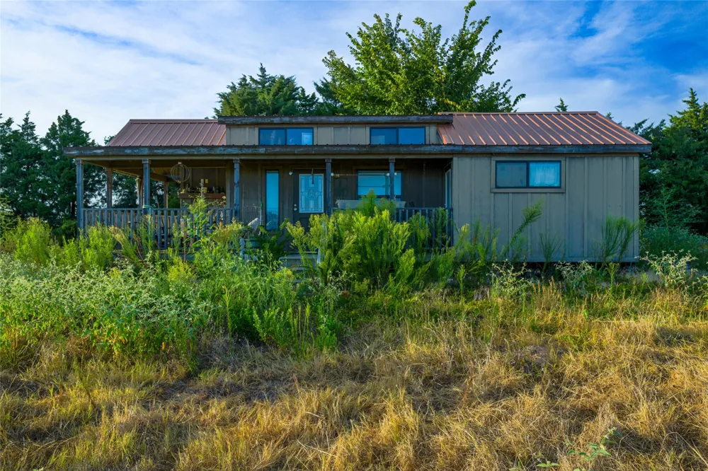 238 County Road 337 Rosebud, TX 76570