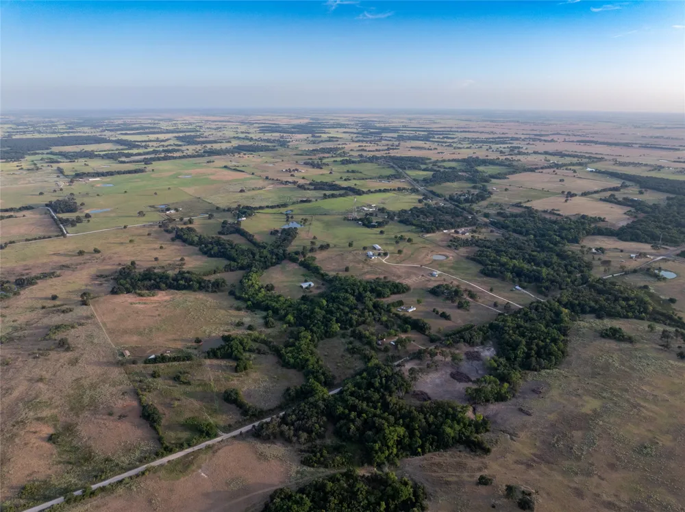 238 County Road 337 Rosebud, TX 76570