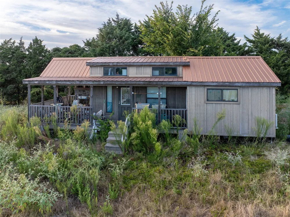 238 County Road 337 Rosebud, TX 76570