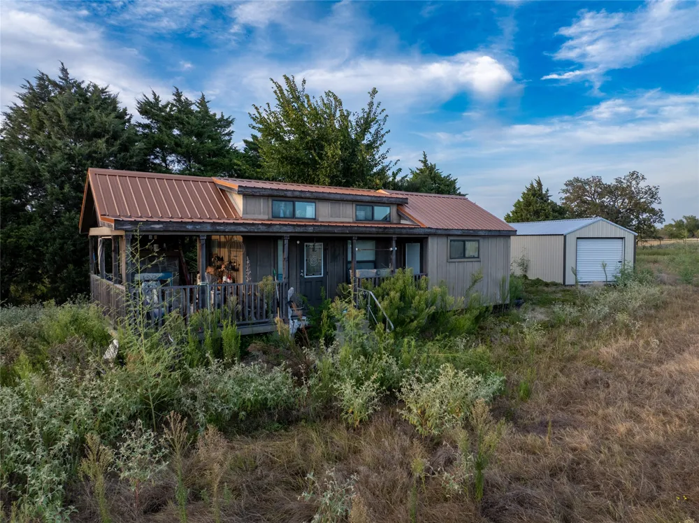 238 County Road 337 Rosebud, TX 76570
