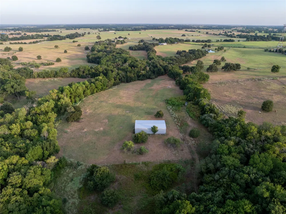 238 County Road 337 Rosebud, TX 76570