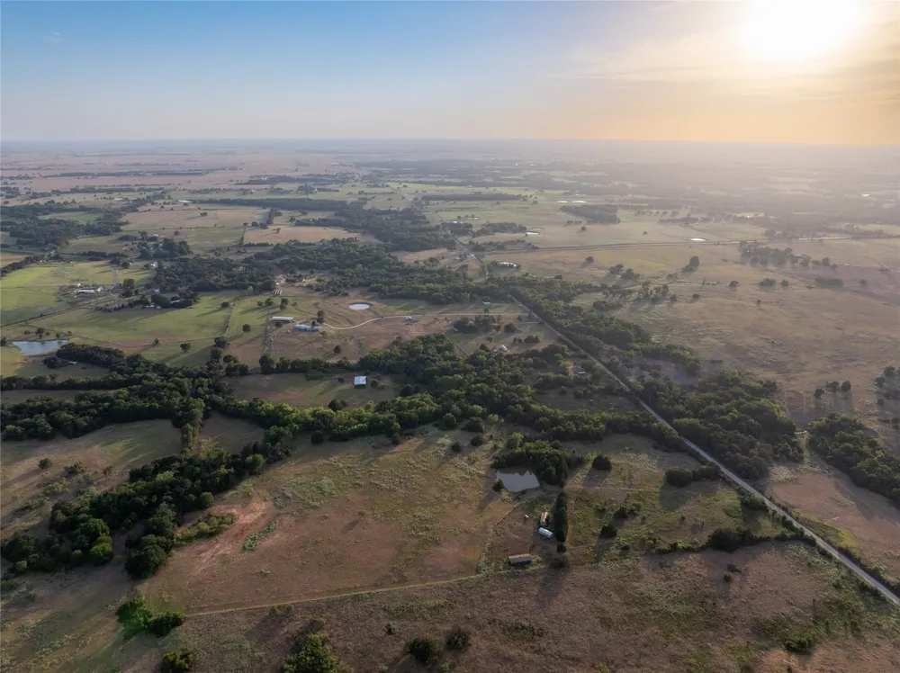 238 County Road 337 Rosebud, TX 76570