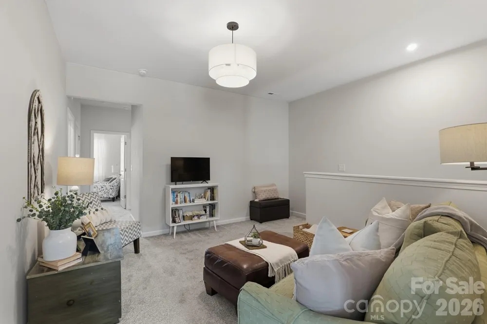 5471 Comiskey Alley Kannapolis, NC 28081