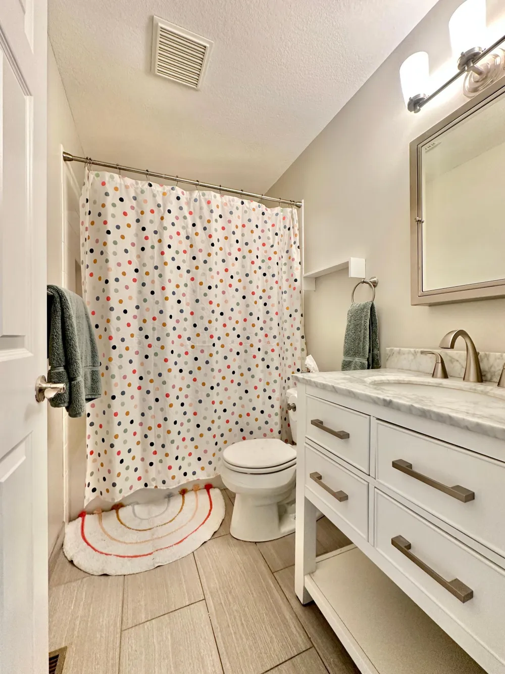 3598 Searle Court Vadnais Heights, MN 55127