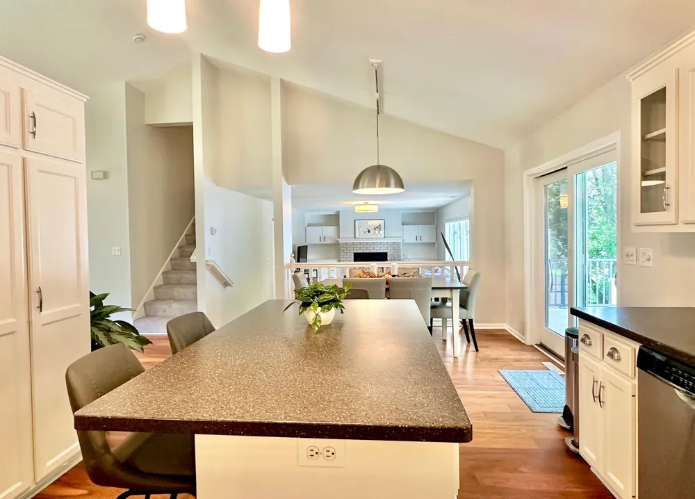 3598 Searle Court Vadnais Heights, MN 55127