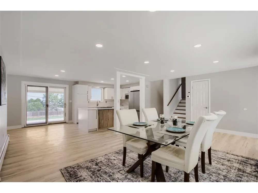 960 S Arbutus Street Denver, CO 80228