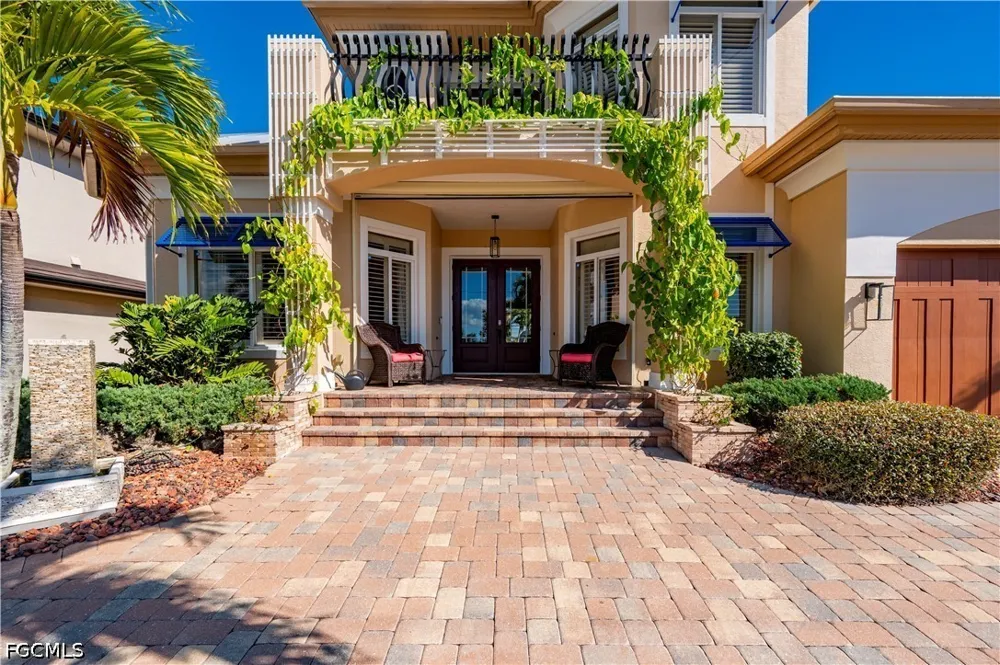 Colony Point Drive Punta Gorda, FL 33950