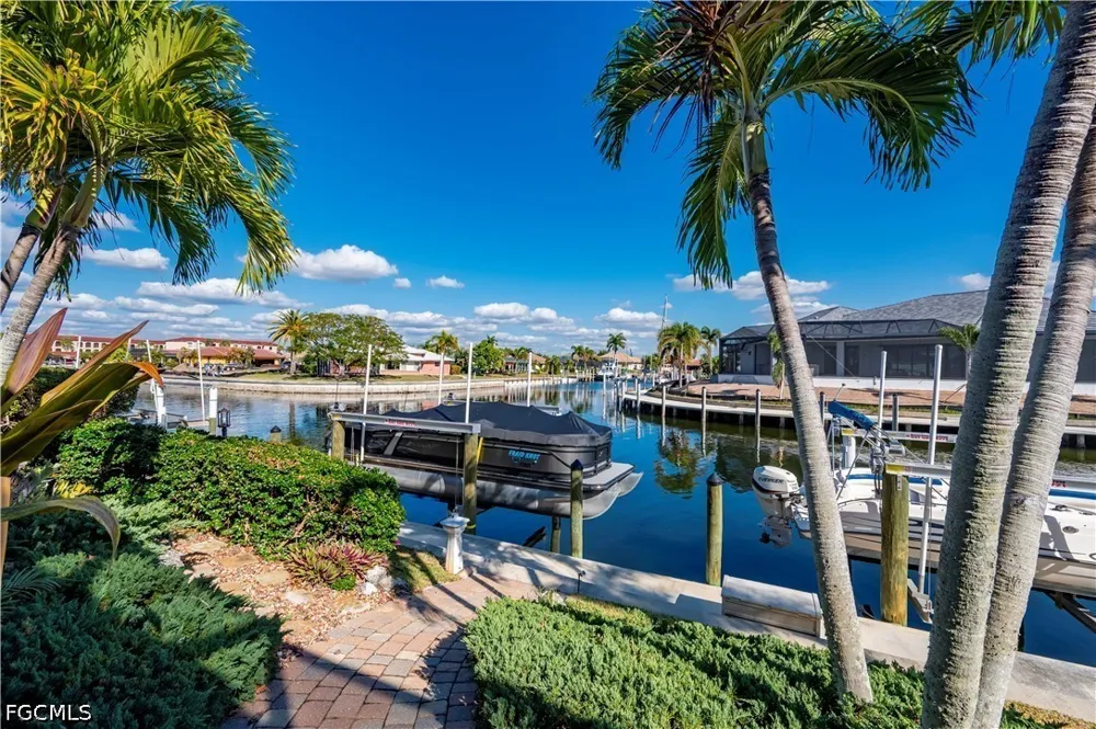 Colony Point Drive Punta Gorda, FL 33950