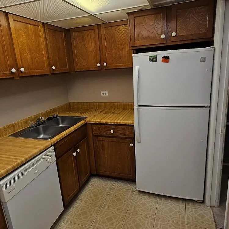 3690 INVERRARY DRIVE #2Y Lauderhill, FL 33319