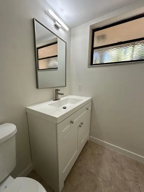 6751 University Drive #312 Tamarac, FL 33321