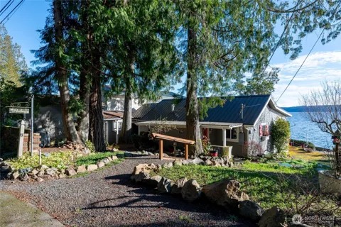 791 Seal Rock Road