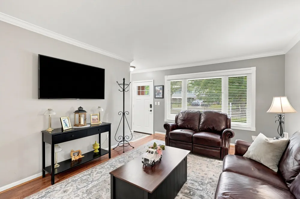 14122 Hubbard Street Livonia City, MI 48154