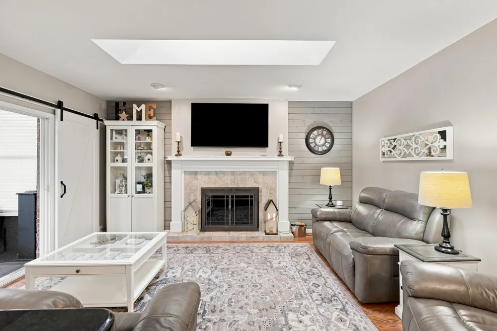 14122 Hubbard Street Livonia City, MI 48154
