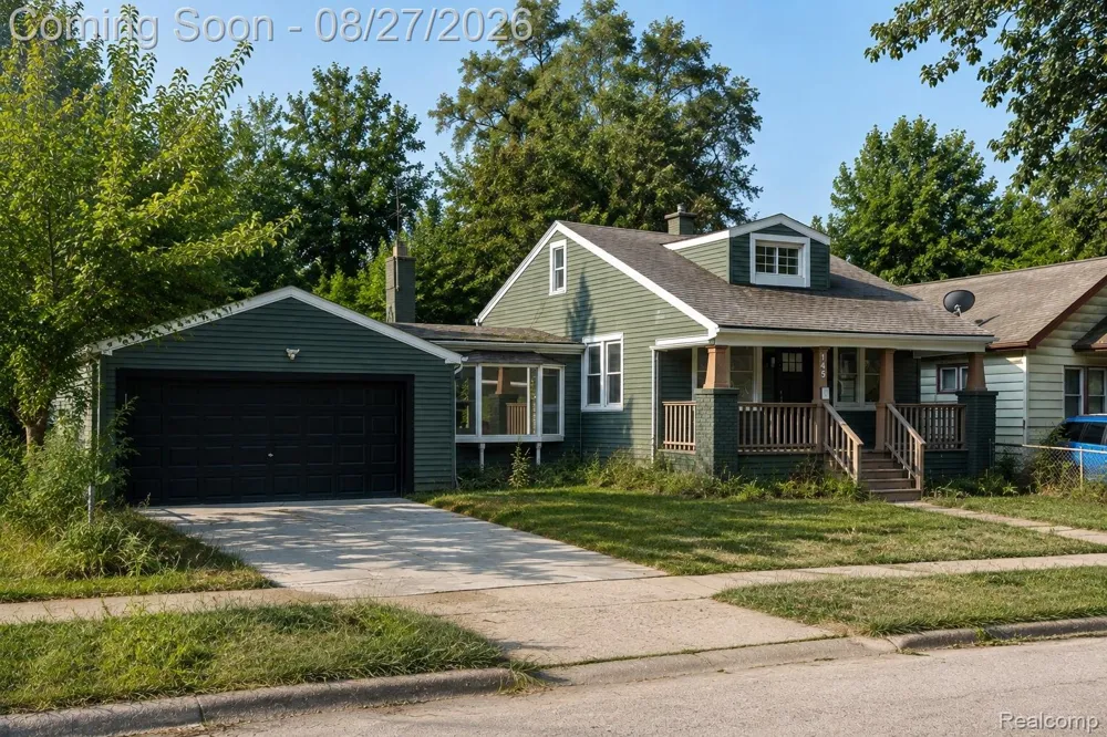 145 W Bernhard Avenue Hazel Park City, MI 48030