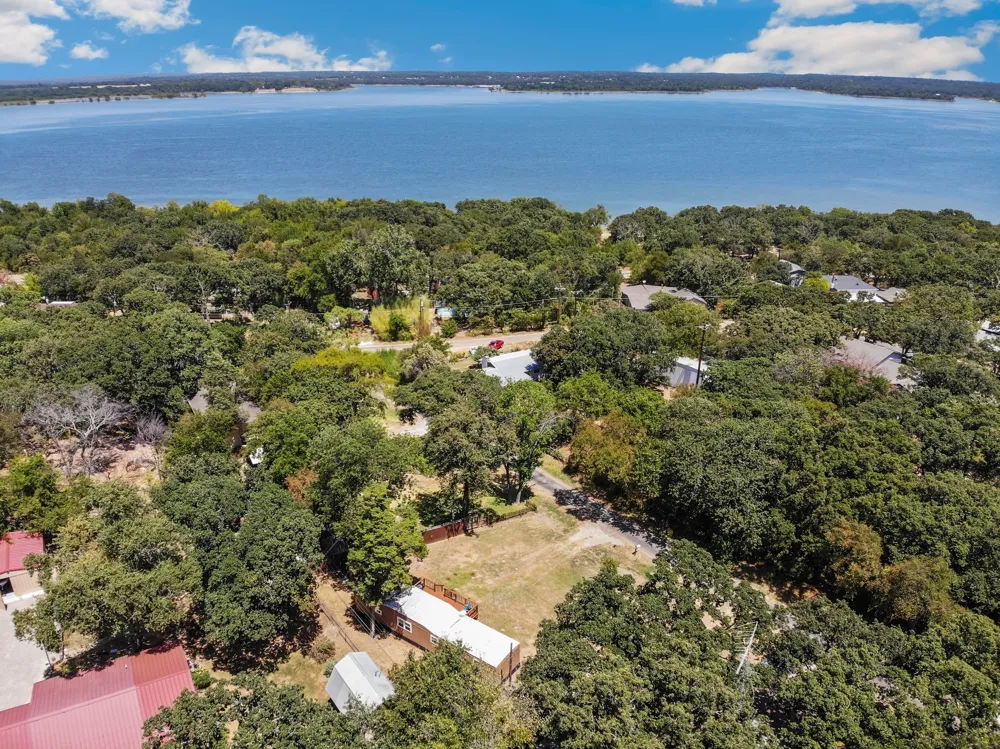 265 Robin Hood Road Gordonville, TX 76245